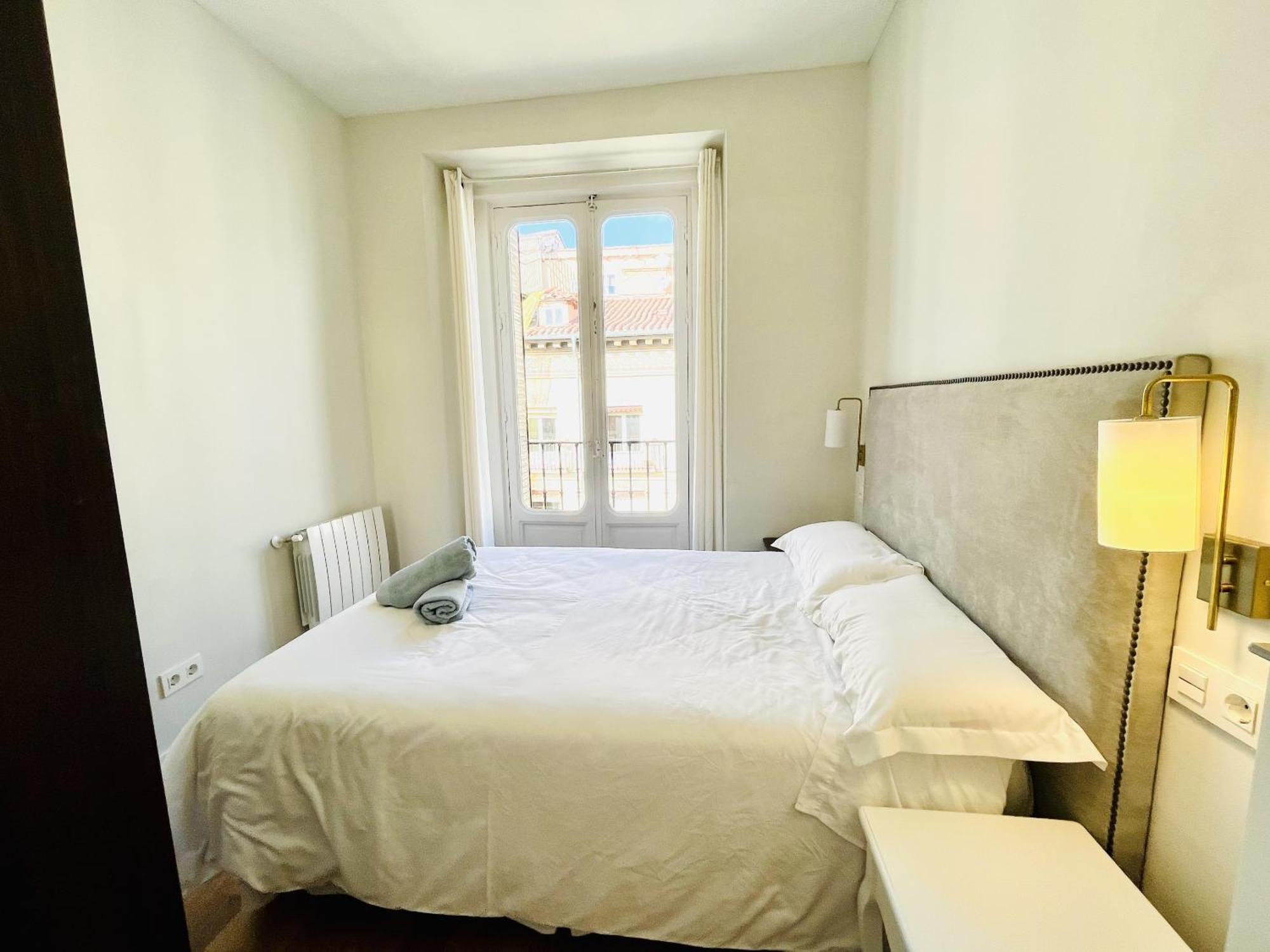 Dplace To Be - Luxury Apartment In Historic Center Madrid Szoba fotó